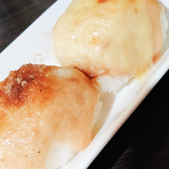 おやつにも♪小腹に✨たらこの焼きおにぎり